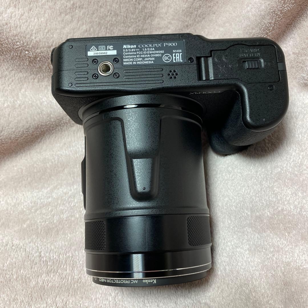Nikon COOLPIX P900 デジタルカメラ　保護フィルター付き