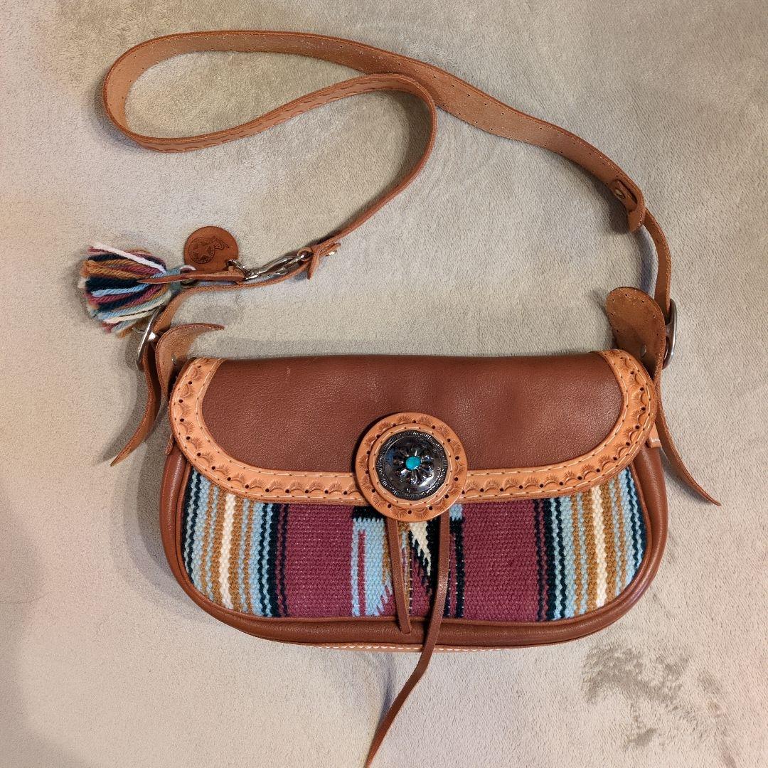 LUCKY JOHNラッキージョン　ショルダーバッグRSB12(タッセル付き)