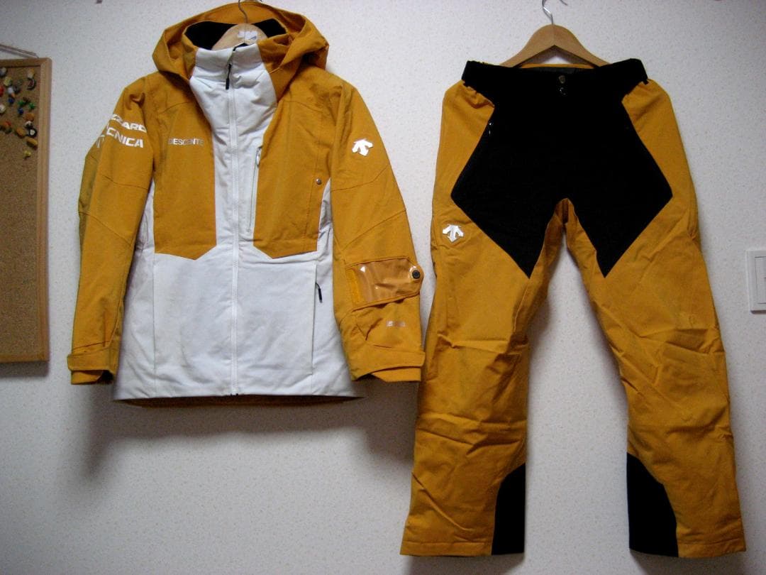 値下げ　デサント SIO 高機能ウェア 上下セット 上XS 下S TECNICA