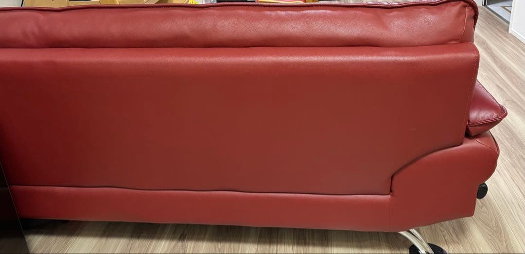 ★お値下げ【ニトリ】3人掛け 本革(一部合成皮革)ソファ レッド