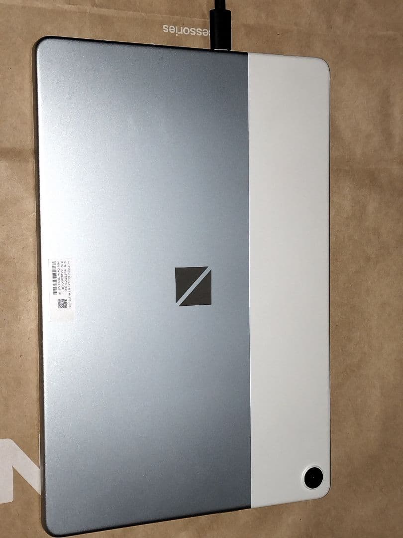 LAVIETab T10　タブレット本体