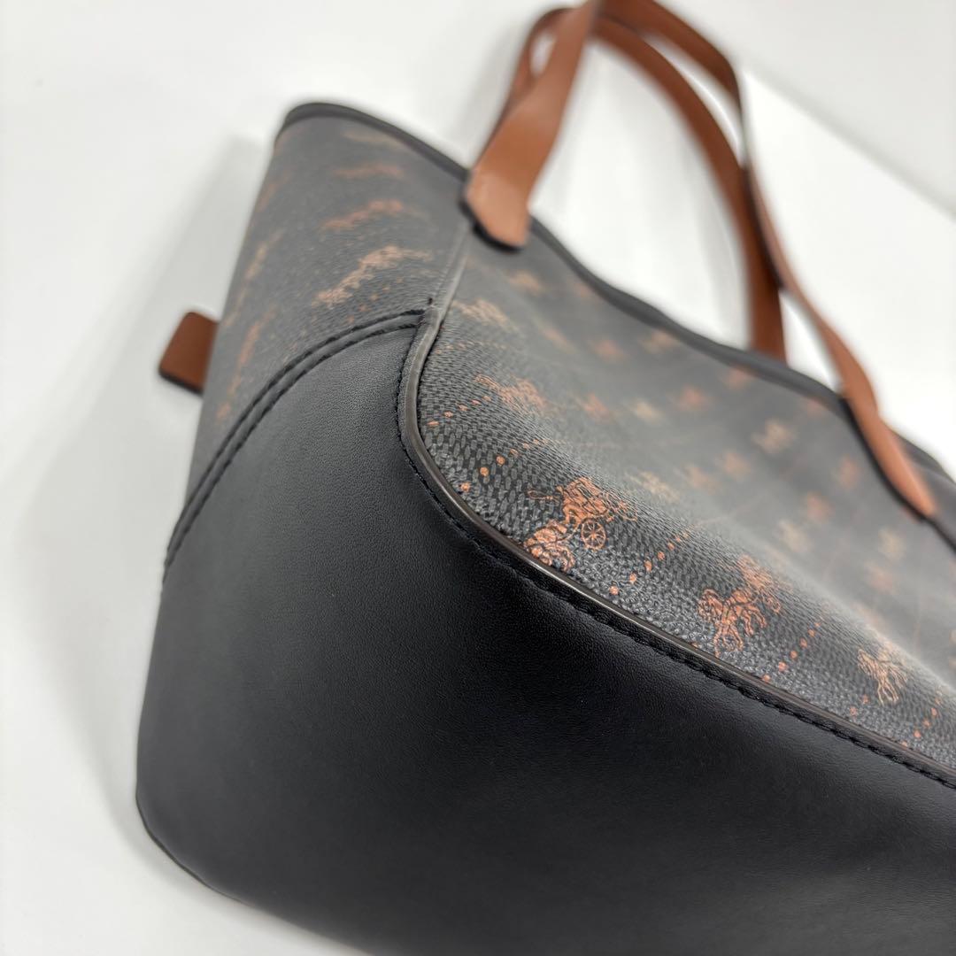 【極美品】COACH コーチ トートバッグ シグネチャー チャーム付き
