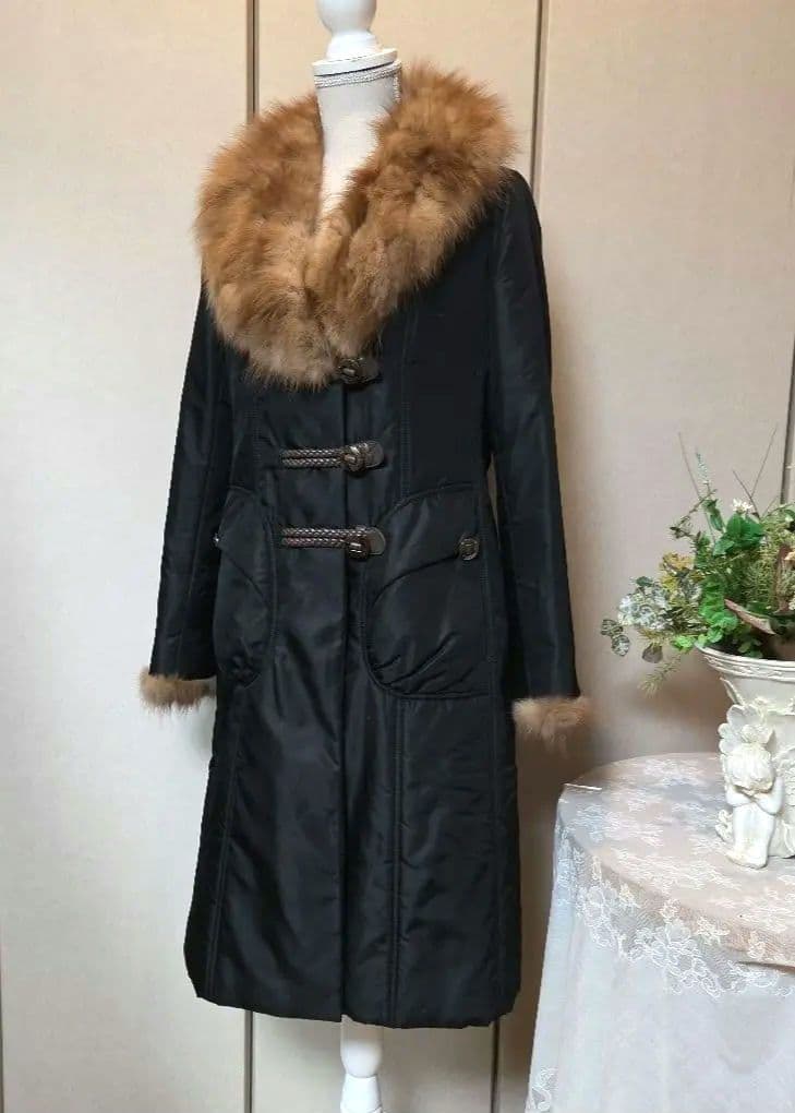 お値下げ❗ポールスチュアート セーブルファー付き中綿入りロングコート