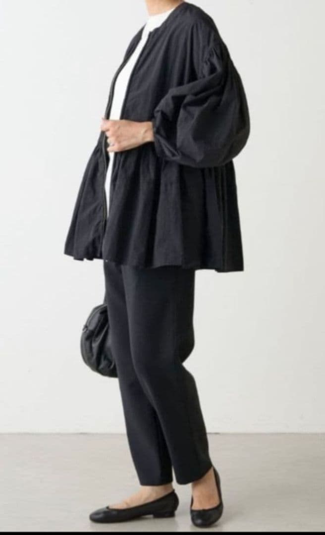 26400円　今季新品　ビアズリー　ペプラム　フレア　ジップ　ブルゾン　黒