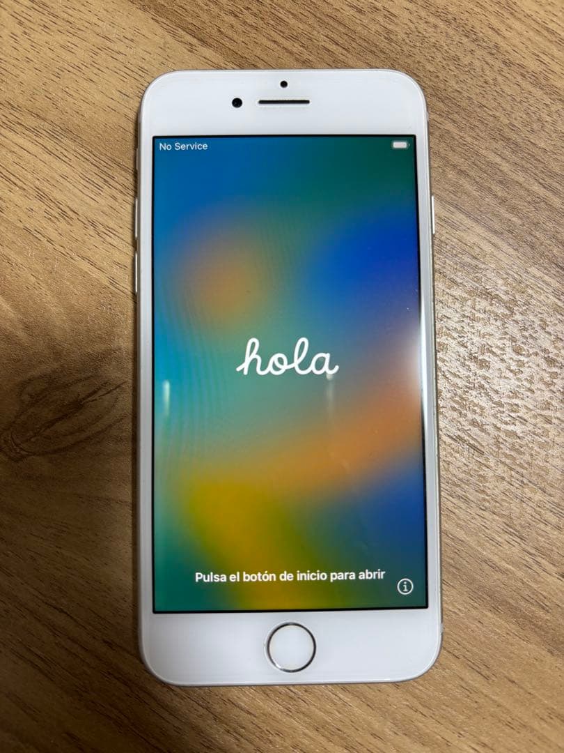 Apple iPhone 8 ホワイト 本体