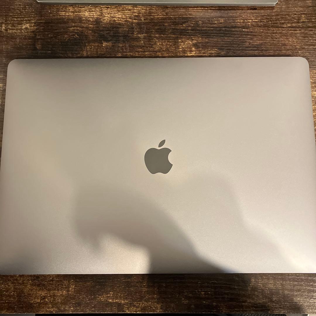 MacBook Pro Intel i9 メモリ16GB 1TBストレージ