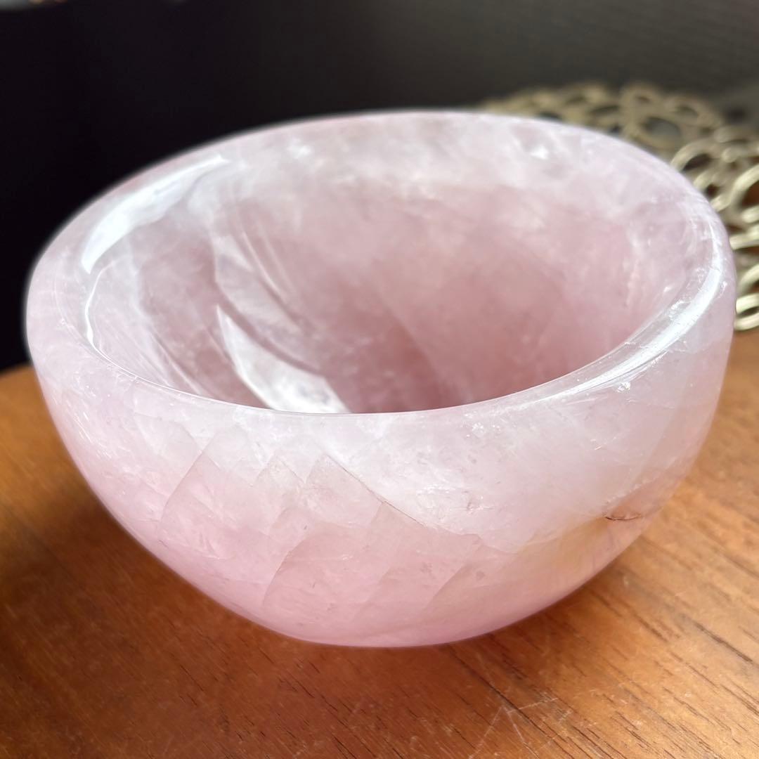 Takahiroさま専用　天然石 マダガスカル産ローズクォーツ お椀430g