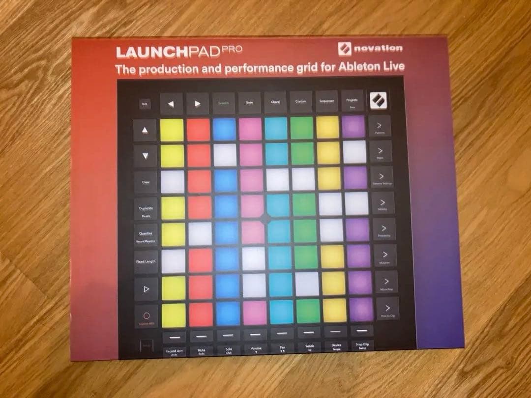 NOVATION Launchpad Pro MK3 MIDIパッド