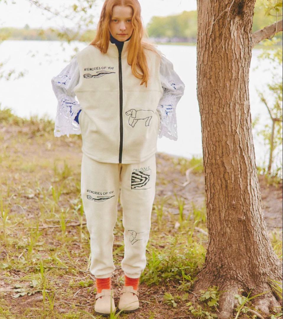 コモンナウン フリースベスト