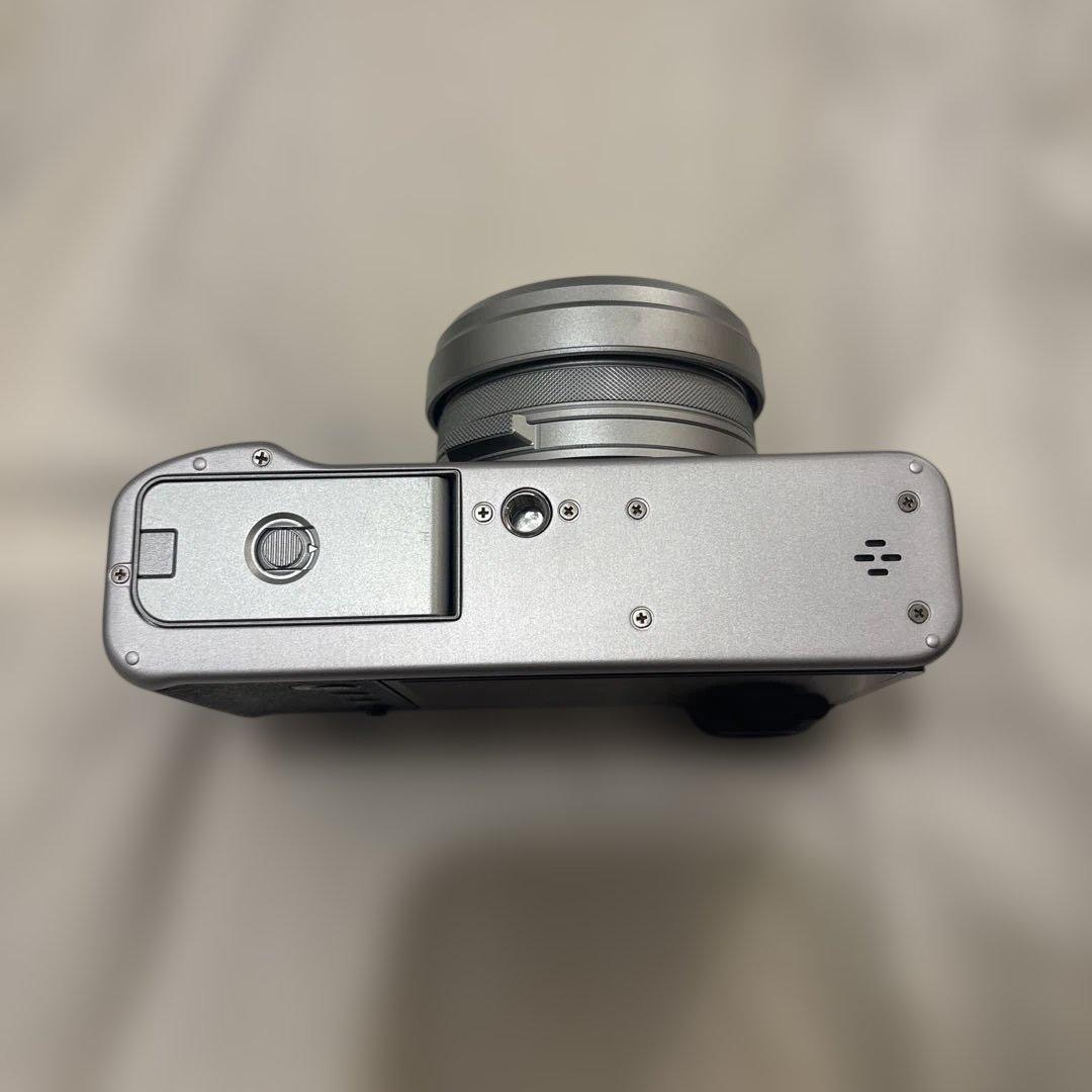【美品】fujifilm X100VI シルバー おまけ付き
