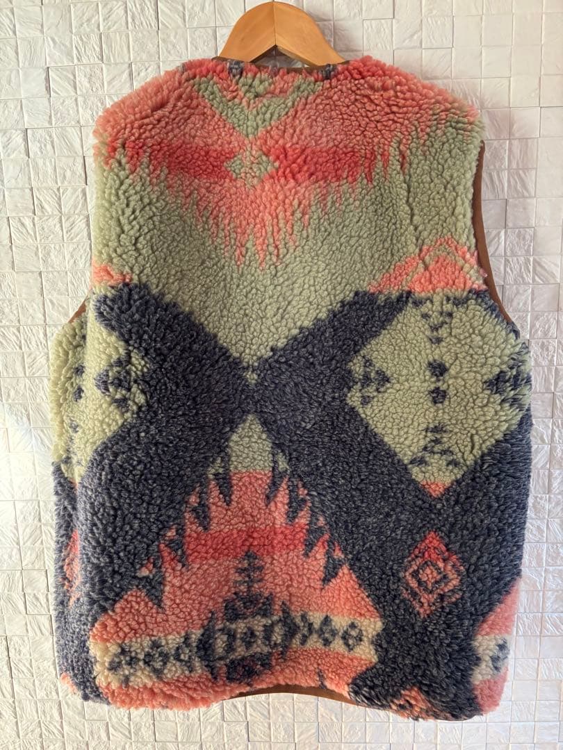 キャピタル KAPITAL ボアライニング ベスト ネイティブ柄