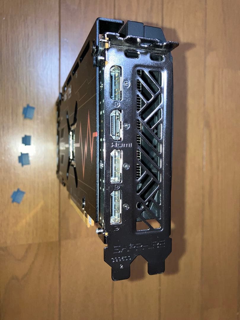 Sapphire Radeon RX 7600 本体