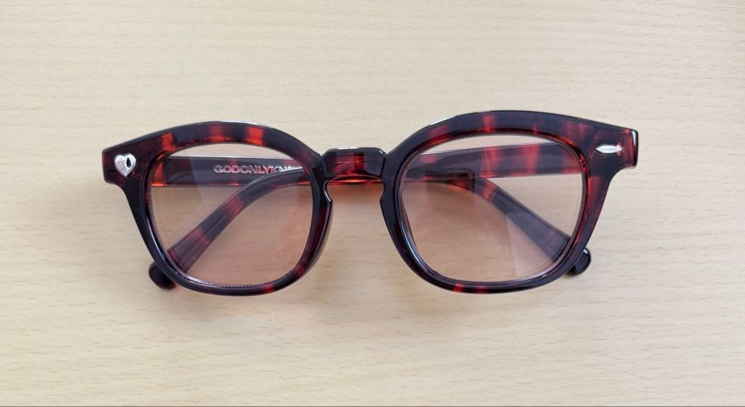 岩田剛典GOK HEART LOGO SUNGLASSES BROWN