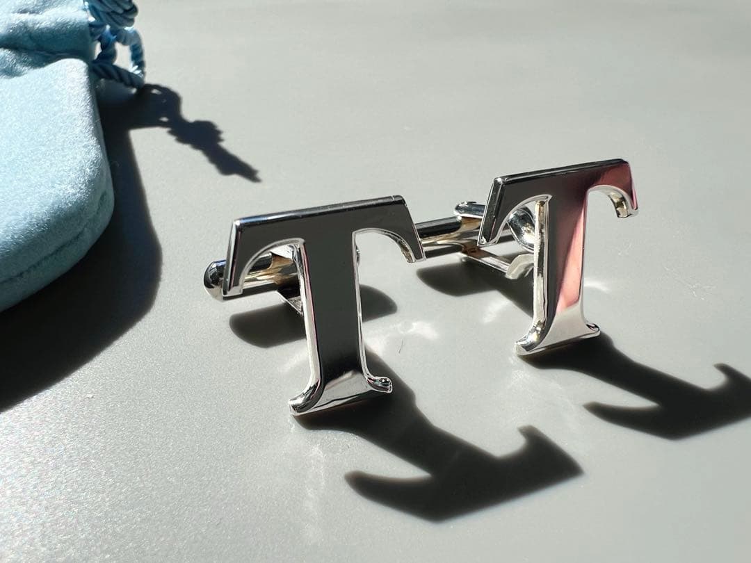 ティファニー　Tモチーフ　シルバー　カフス