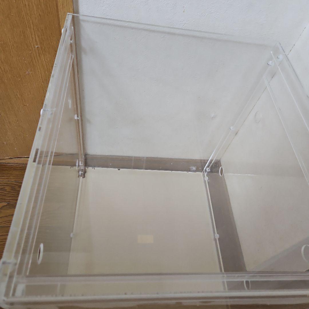 バードモア　アクリルケース