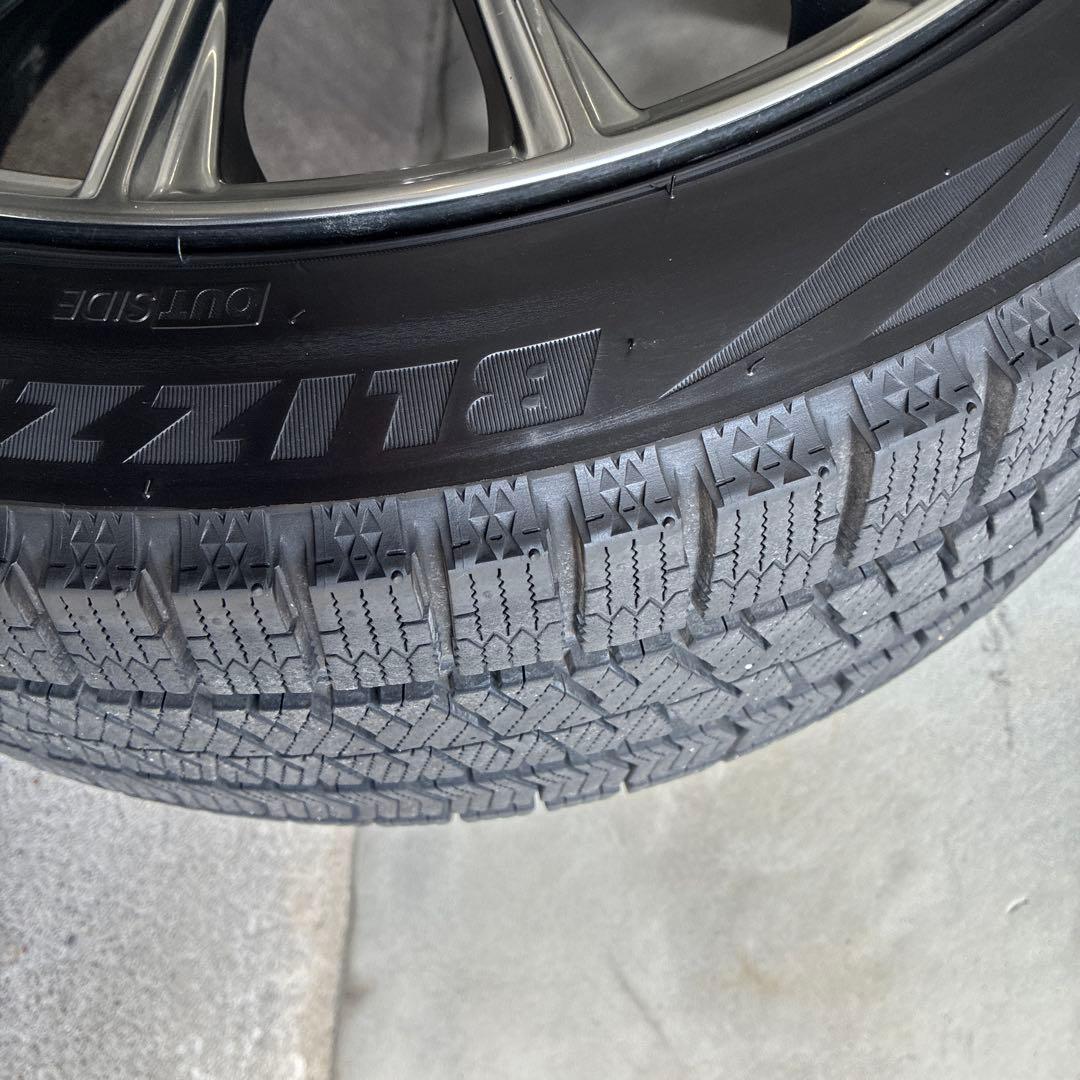 メルセデス・ベンツ 18インチ スタッドレス