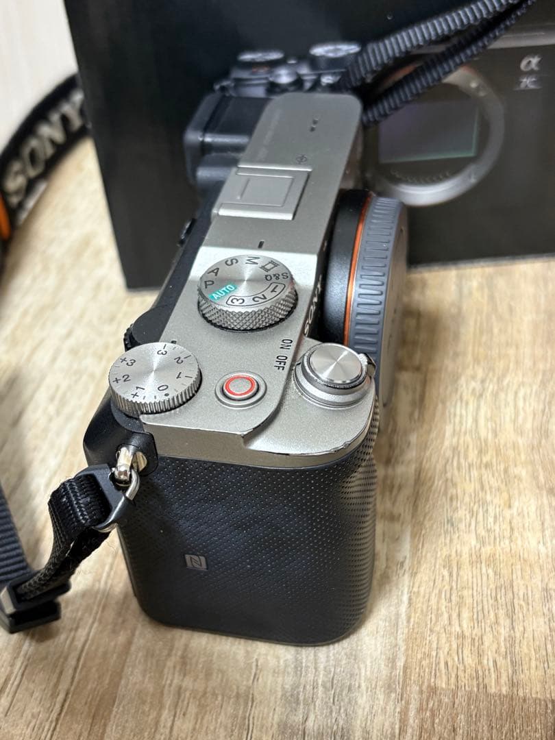 SONY α7C ミラーレスカメラ + FE 35mm F2.5 Gレンズ