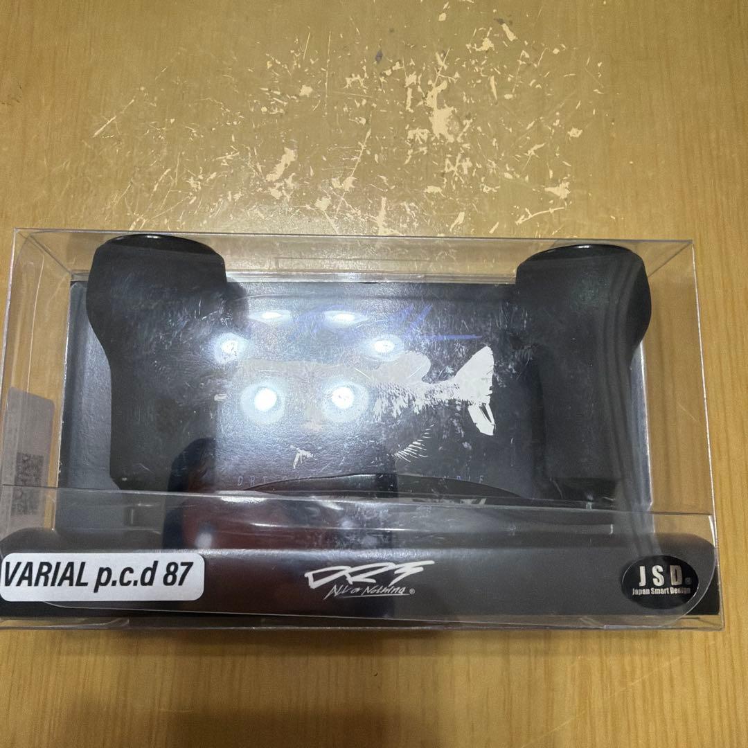 DRT VARIAL p.c.d 87 バリアル ブラック×ホワイト 新品未使用