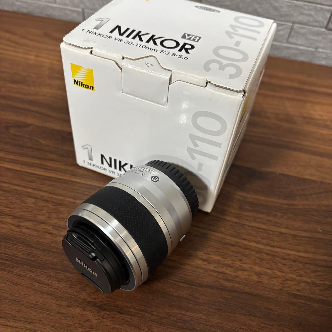 NIKKOR VR 30-110mm f/3.8-5.6 レンズ