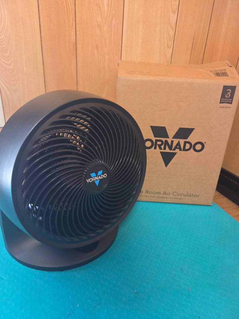 ボルネード サーキュレーター タフモーター 30畳箱付き