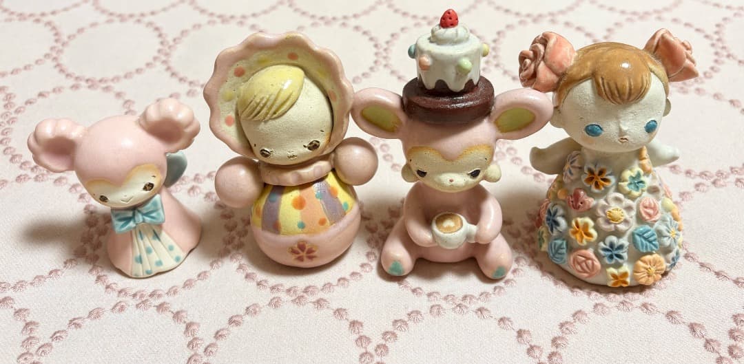 亞鳥舎さん　作家　陶器人形