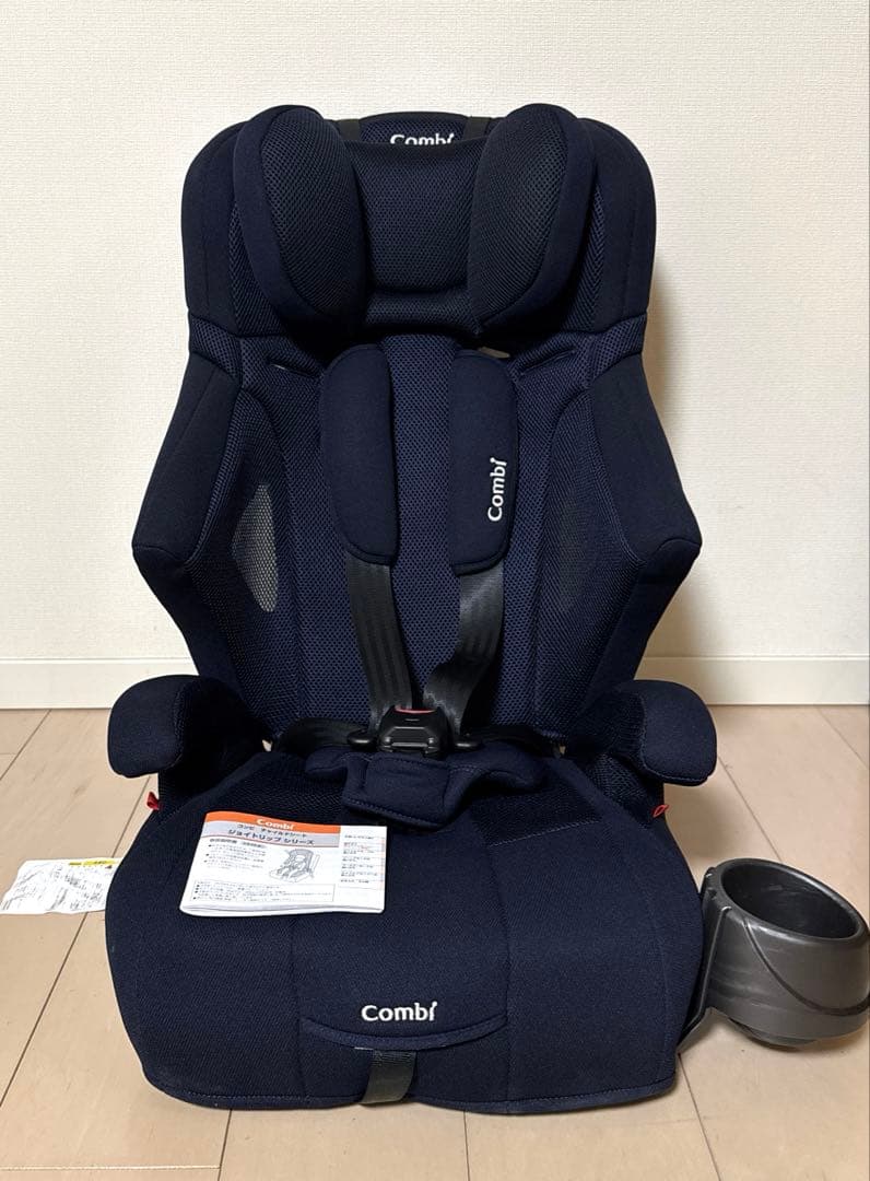 Combi ジョイトリップシリーズ ネイビー