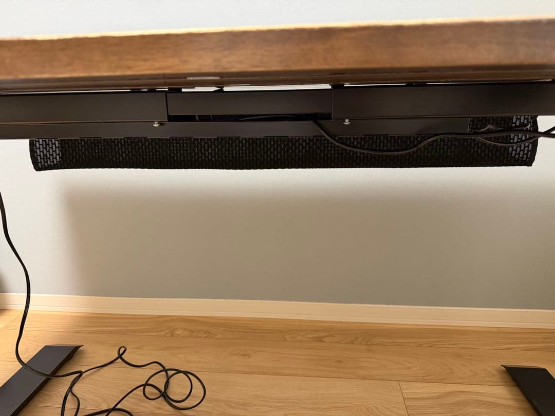 Preducts 昇降デスク FOREST｜E7｜140×70 電動