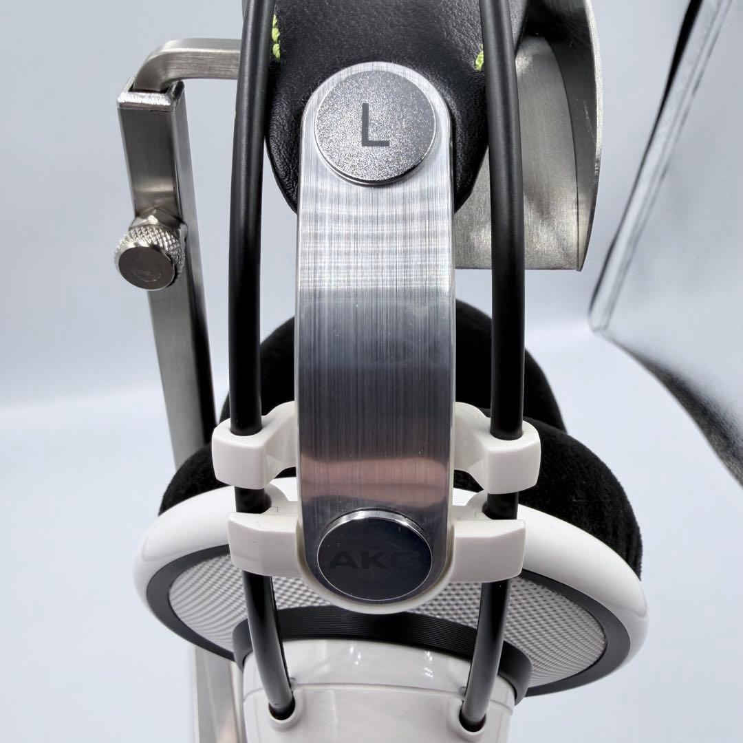 ✨廃盤✨ AKG Q701 WHT ヘッドフォン 白 高音質 ハイレゾ