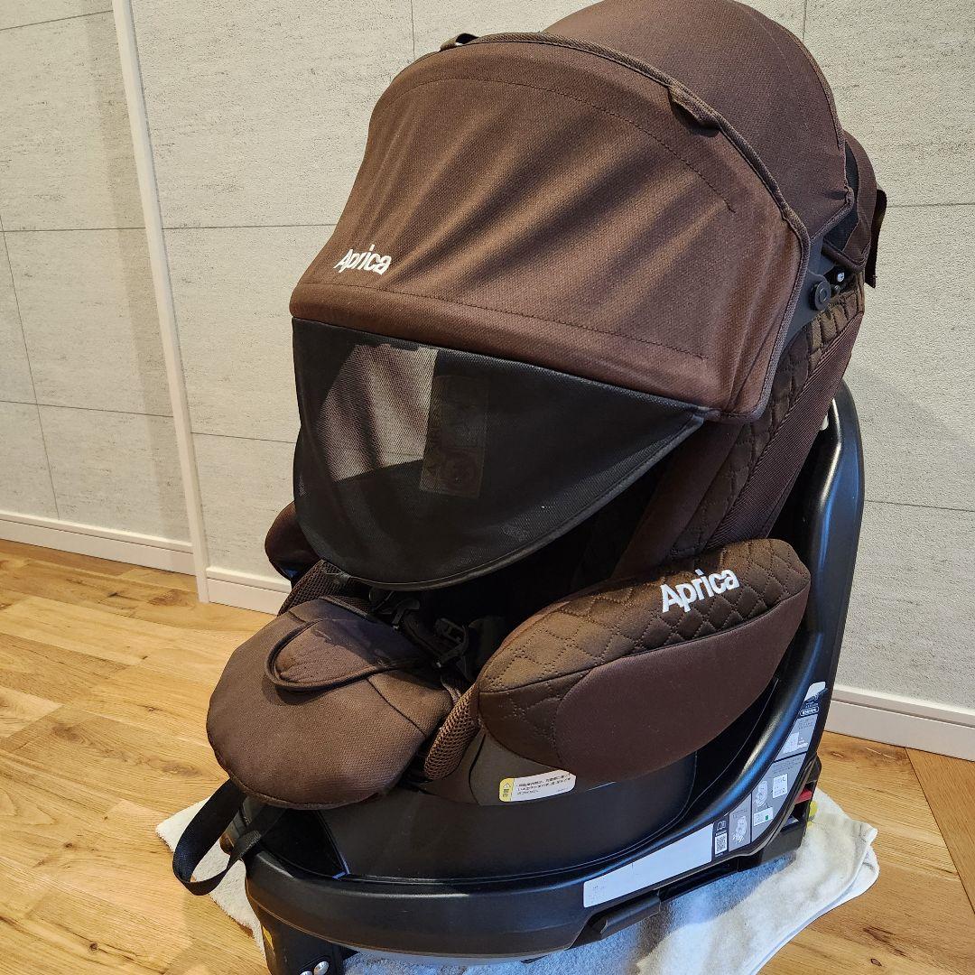 フラディアグロウ　ISOFIX