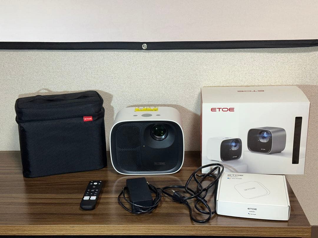 【高性能】プロジェクター ETOE E3 PRO color:White