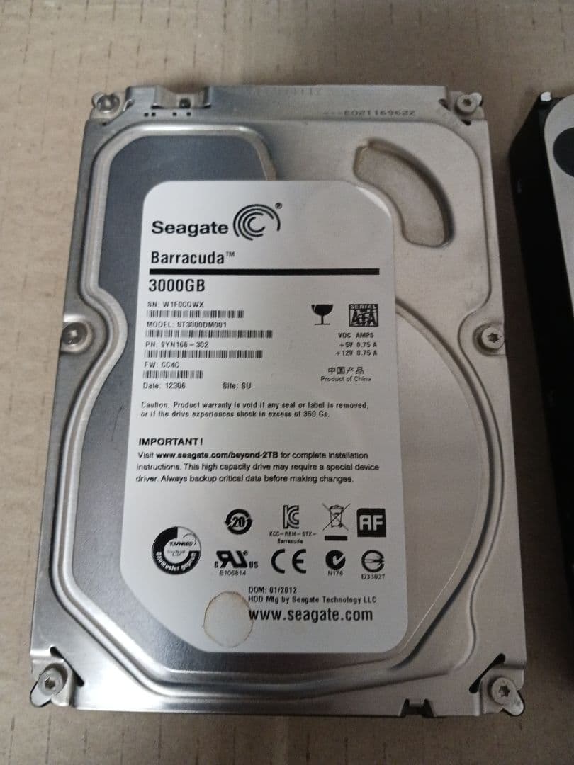 中古 WD & Seagate 3TB HDDセット