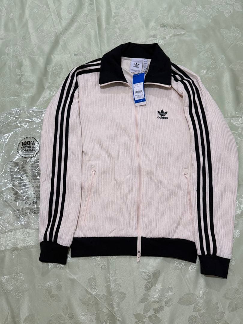 正規品　adidas ワッフルトラックジャケット　JW0109