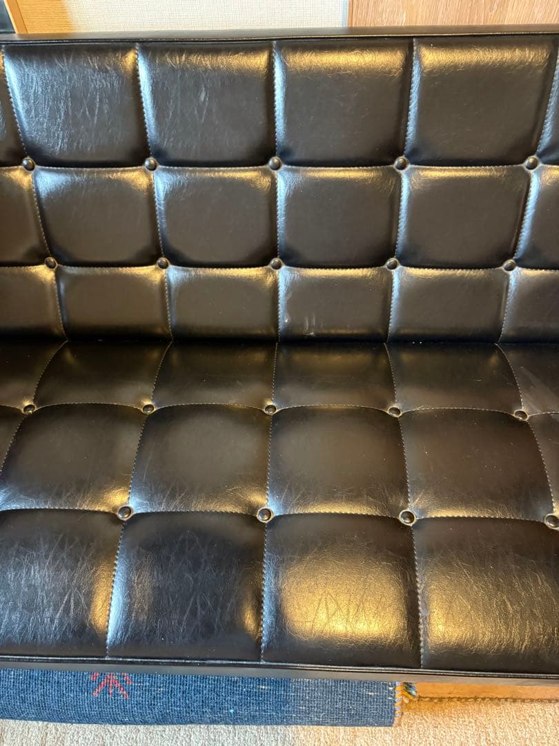 カリモク60 Kチェア 2シーター・スタンダードブラック　ソファ　最終価格です