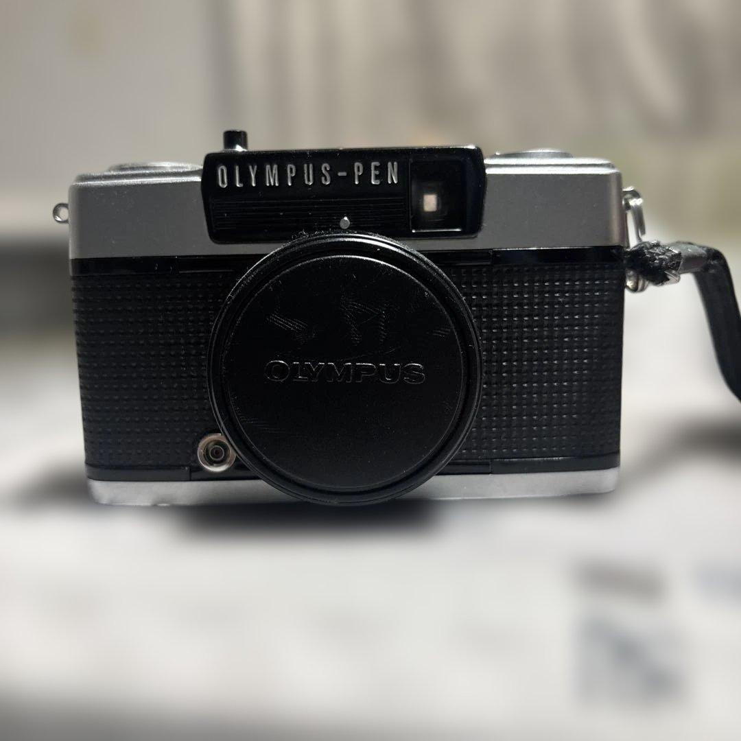 レトロカメラOLYMPUS PEN-S