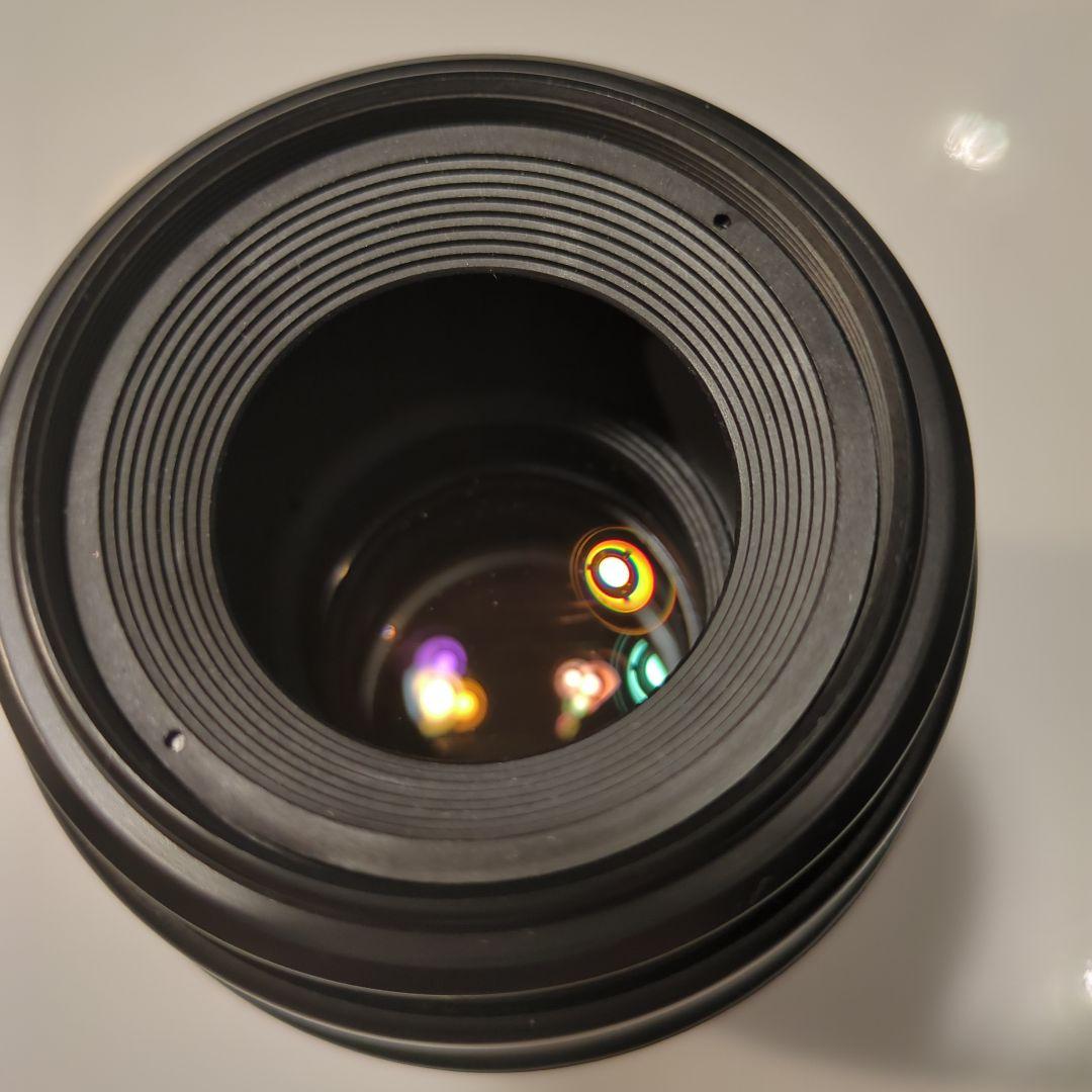 Canon EF 100mm f/2.8 マクロレンズ