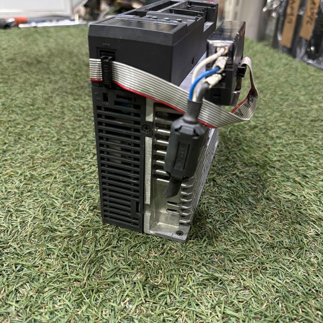 6B038 KEYENCE キーエンス MV-72 ACサーボアンプ