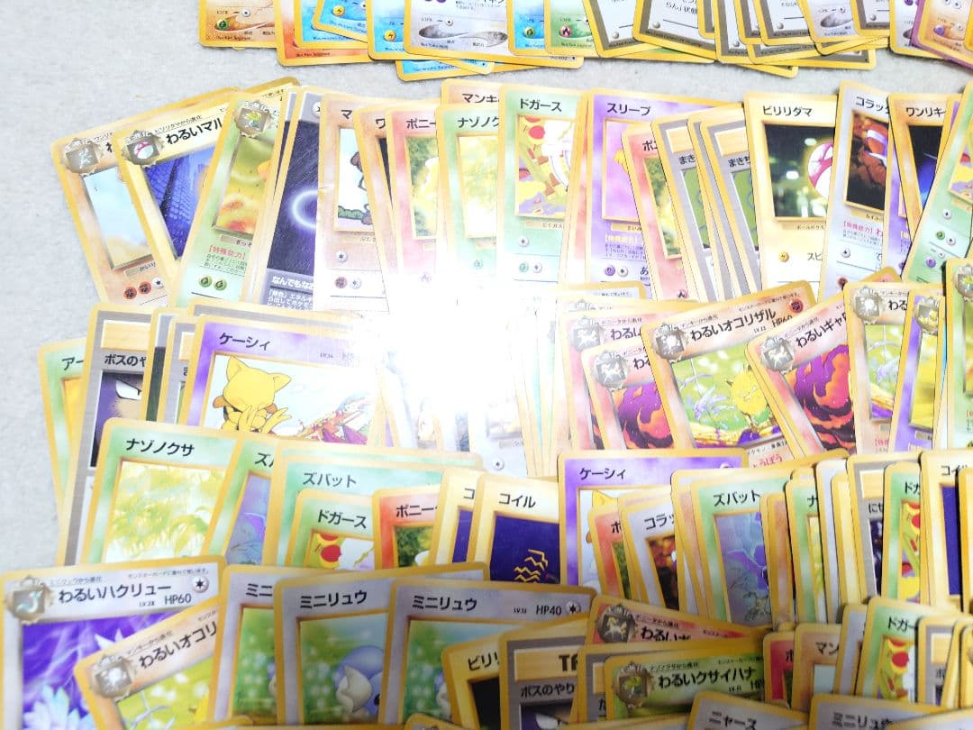 ポケモンカード　旧裏　ノーマル neo ゴースト　わるい　アンノーン　ニャース