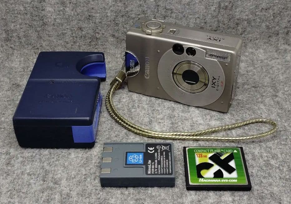 Canon IXY DIGITAL（初代）