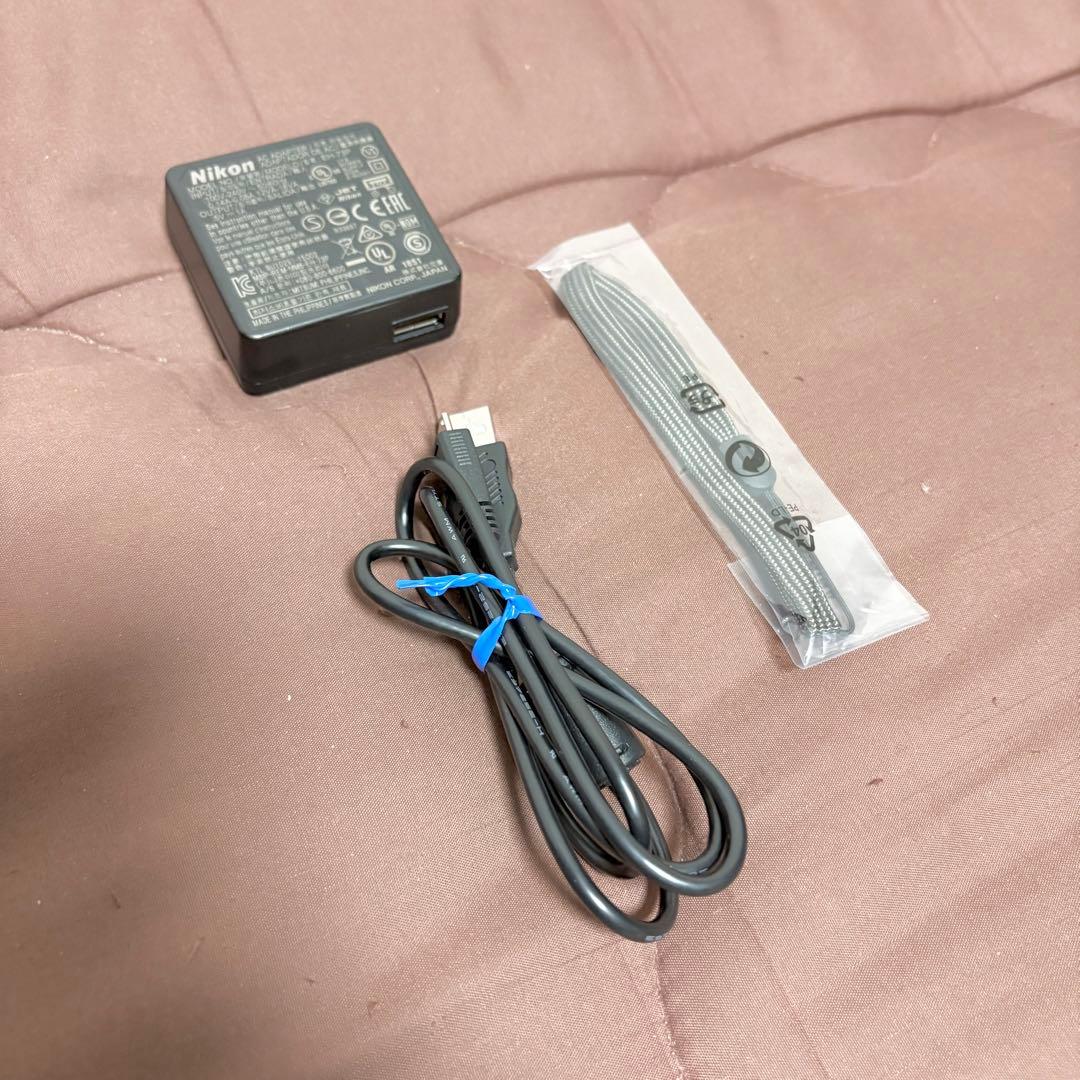 【美品】Nikon★COOLPIX★A900★コンパクトデジタルカメラ★