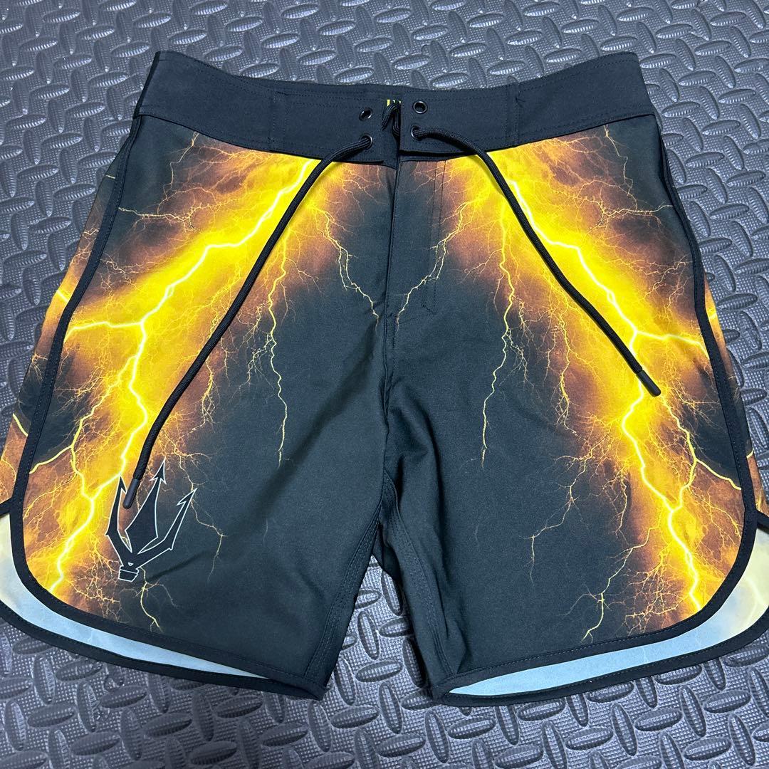 FIED ファイド　 28 サーフパンツ　フィジーク