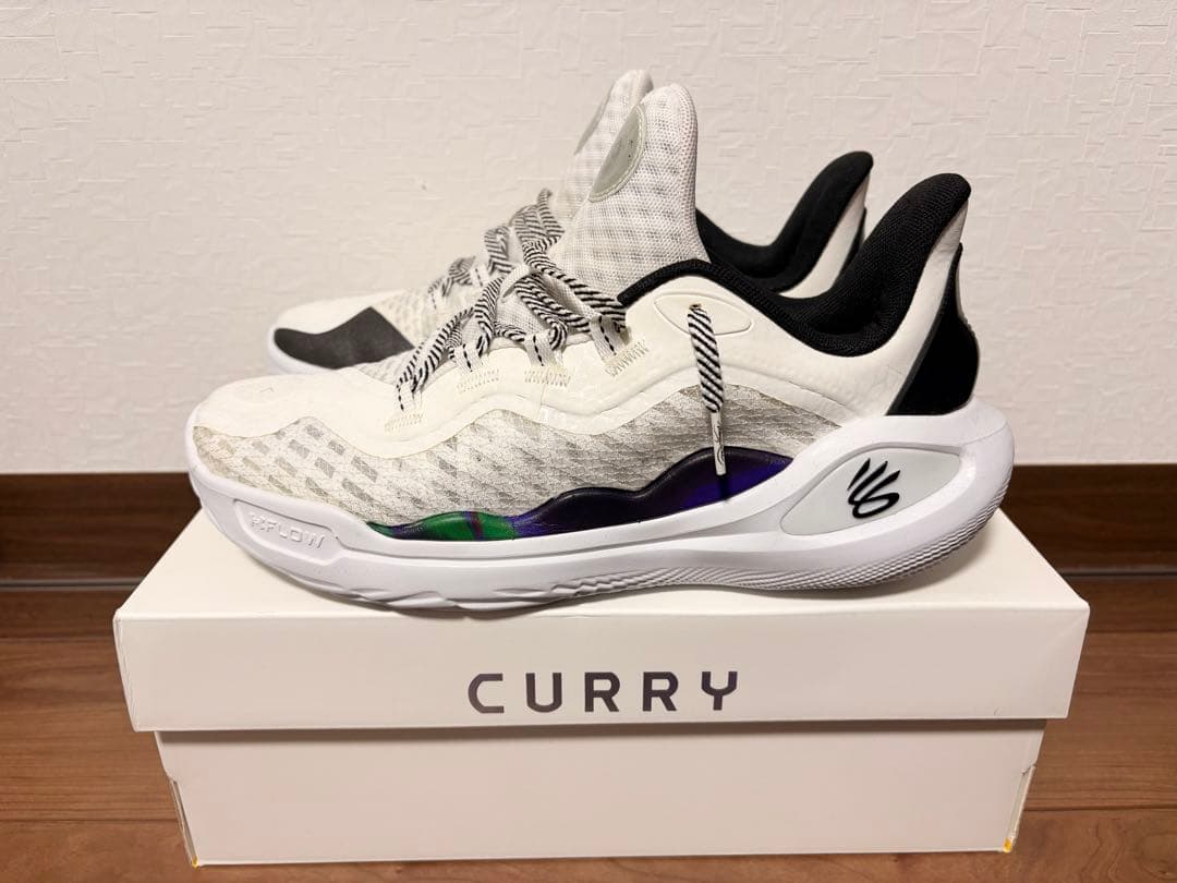 Curry 11 Wind 26.5 美品　メルカリ内最安値