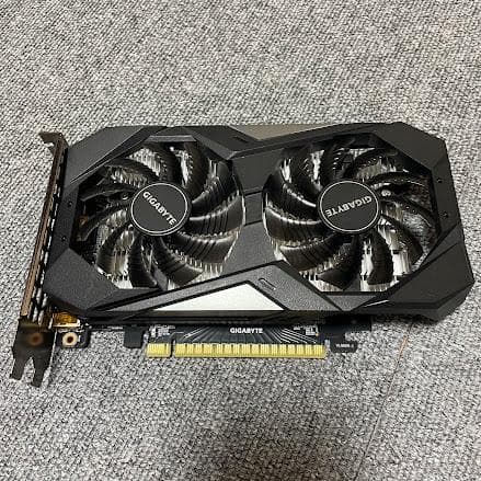 正常動作品 GIGABYTE GTX1650 4GB 補助電源不要モデル