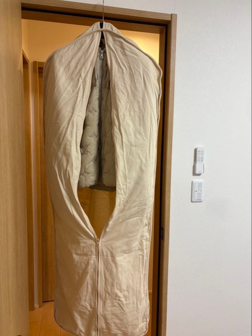 LOUIS VUITTON モノグラムダウン アウター ライトダウン サイズ54