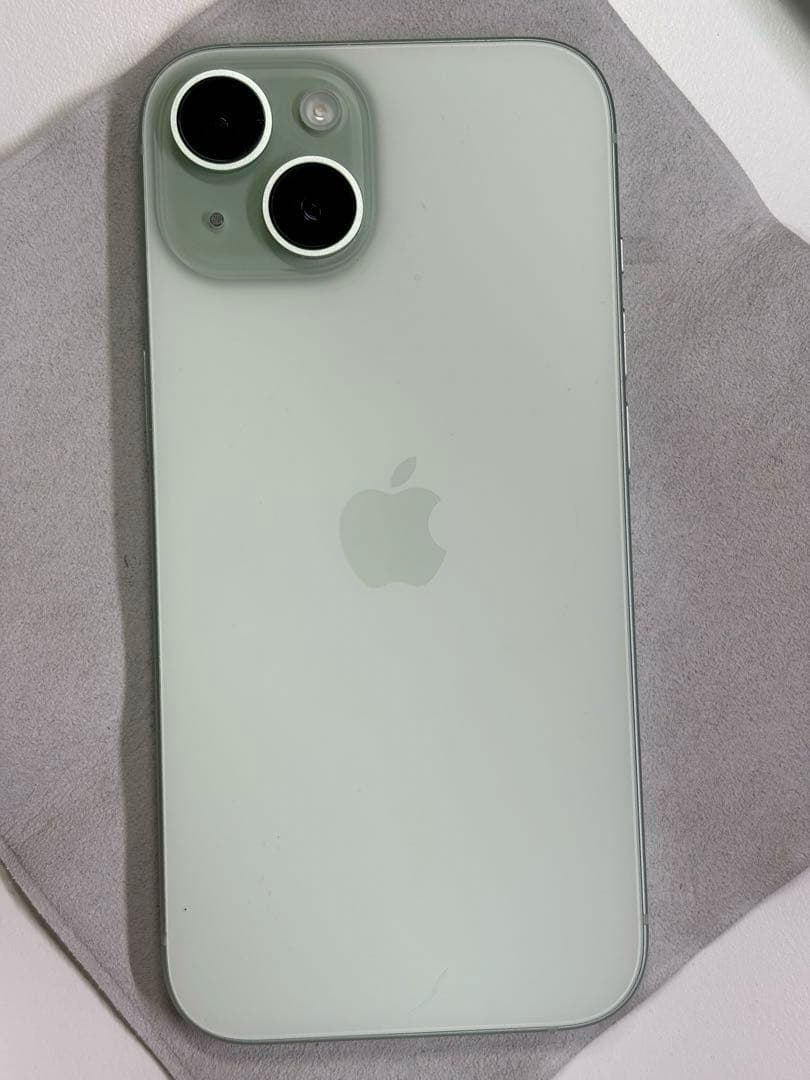 美品 Apple iPhone 15 カナダ版 512GB グリーン本体のみ