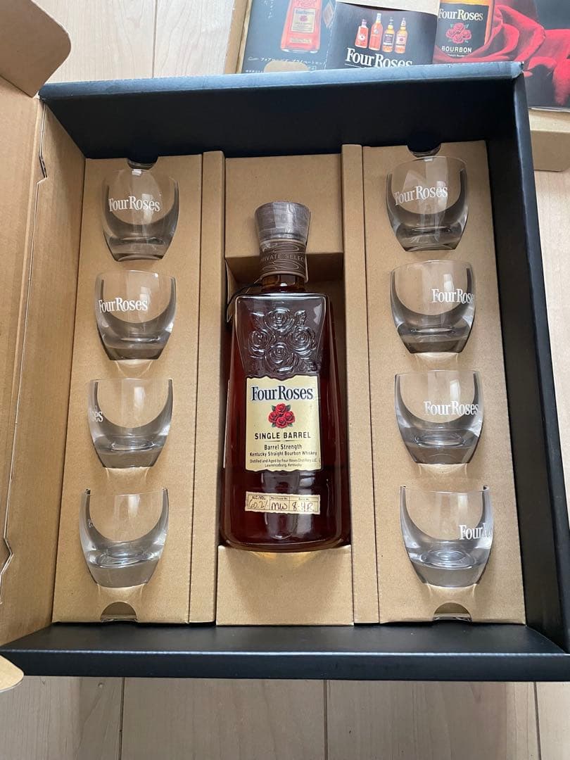 フォアローゼス　シングルバレル非売品　グラスセット