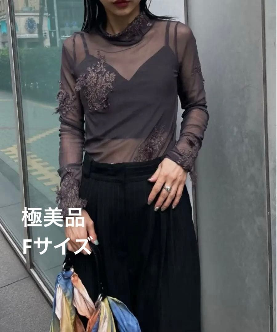 最終値下げ！ameri UND FUR EMBROIDERY SKIN TOP