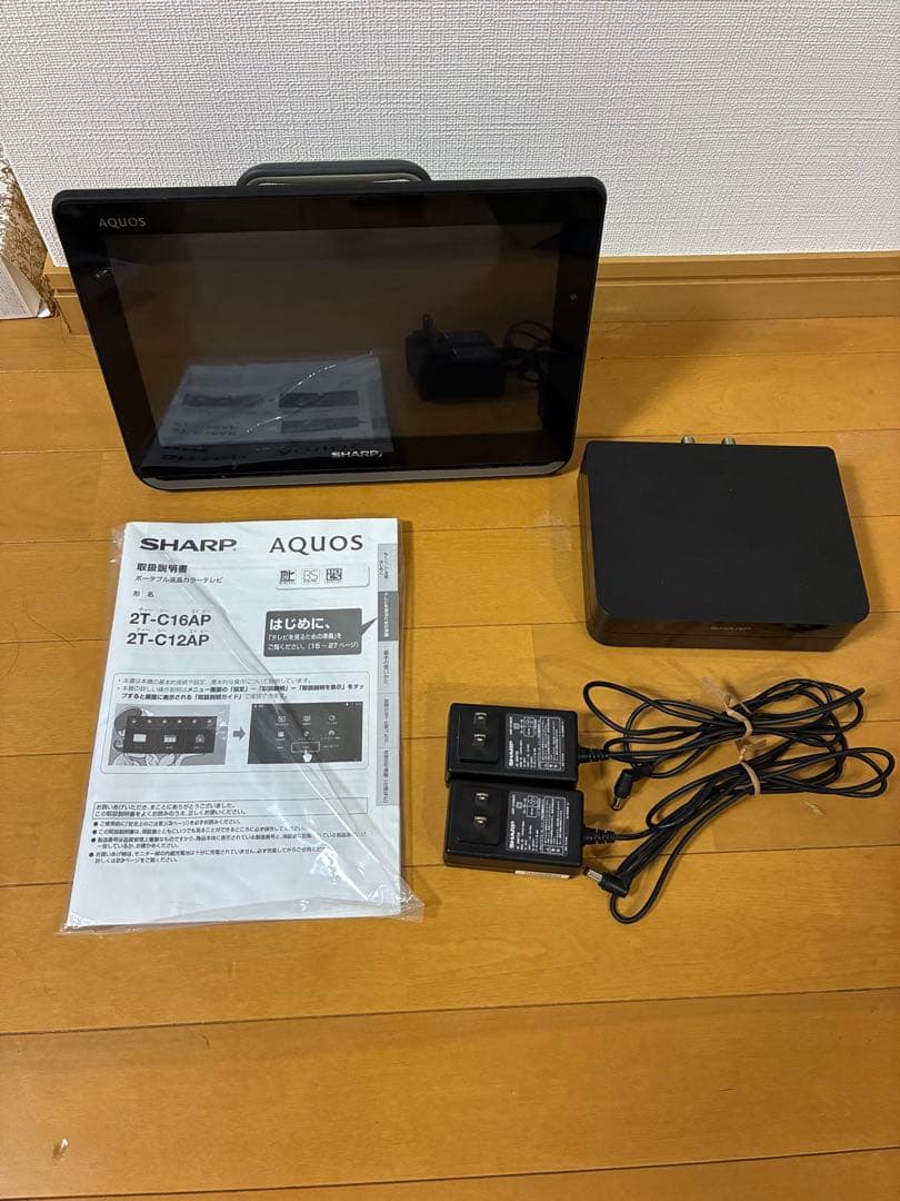 SHARP AQUOS 2T-C12AP ポータブルテレビ