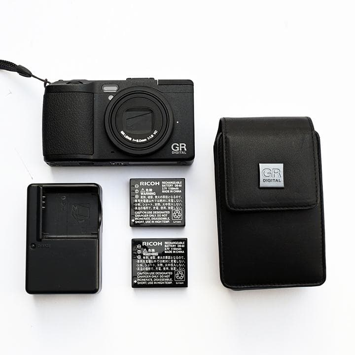 リコー　RICOH GR DIGITAL IV