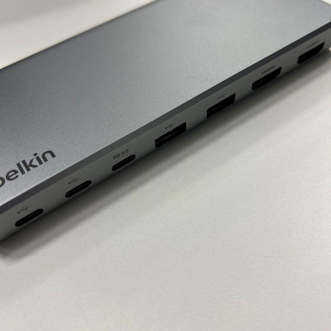 Belkin 8-in-1 USBハブ