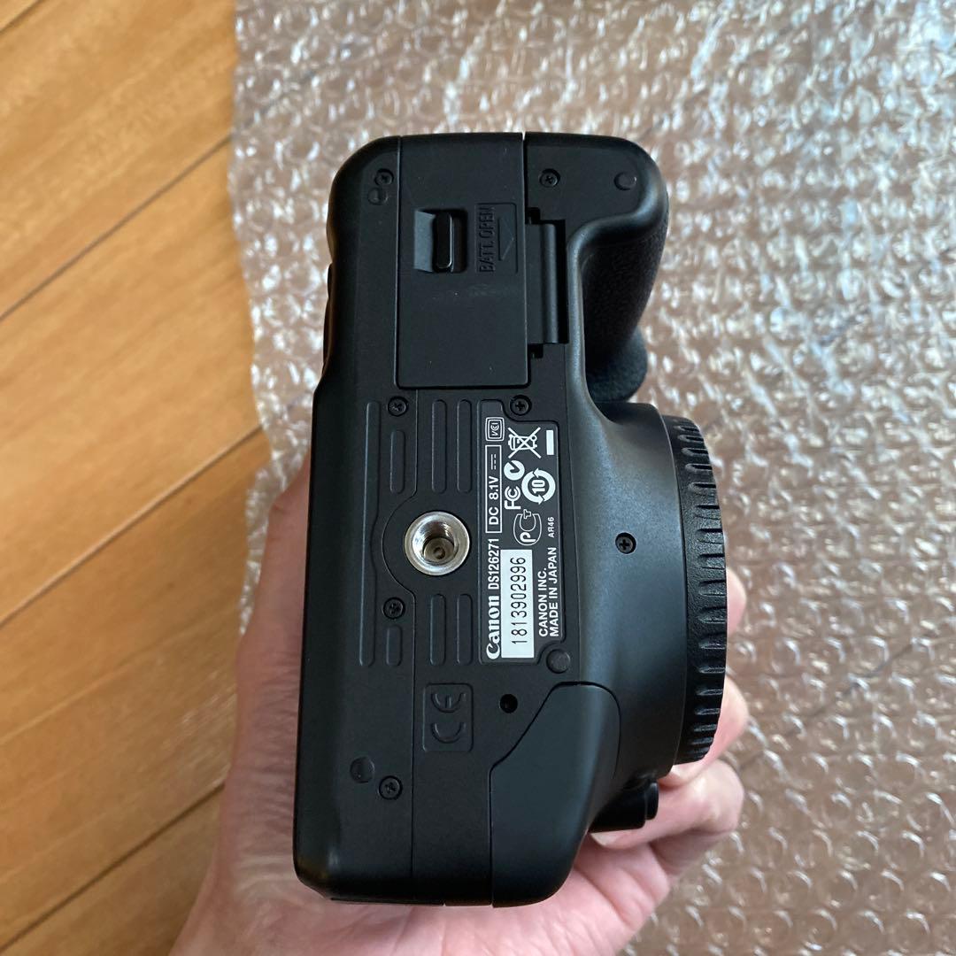 CanonEOS x4 18-55㎜レンズ、バッテリーグリップセット